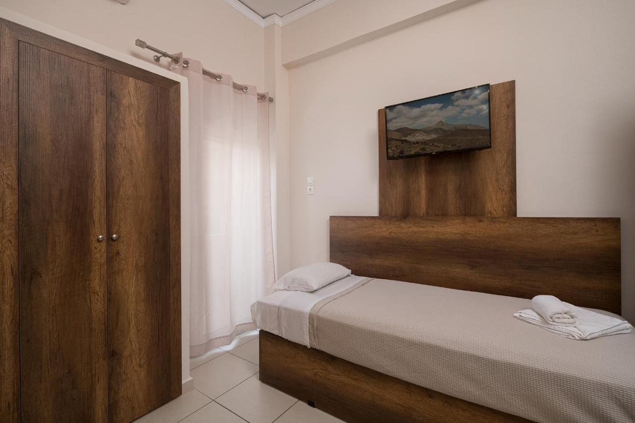 Olympic Hotel Moírai Buitenkant foto